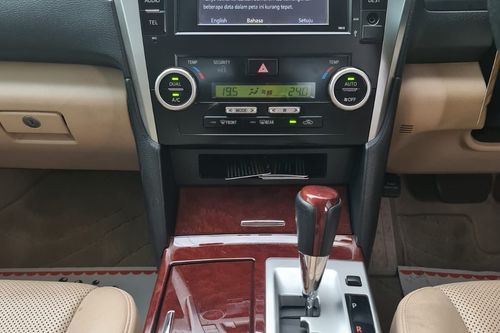 2013 Toyota Camry 2.5 V