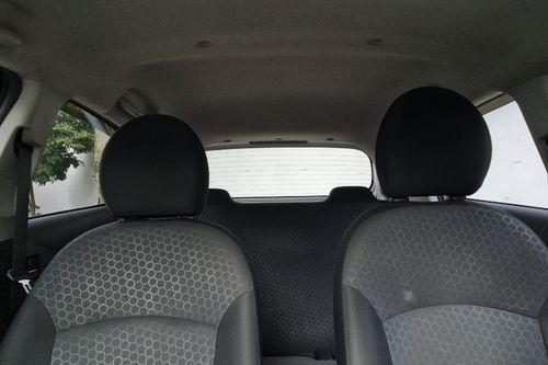2015 Mitsubishi Mirage GLS bekas
