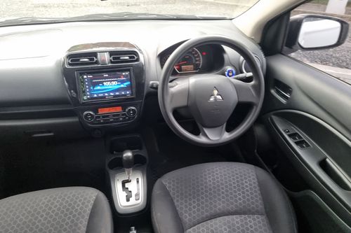 2015 Mitsubishi Mirage GLS bekas