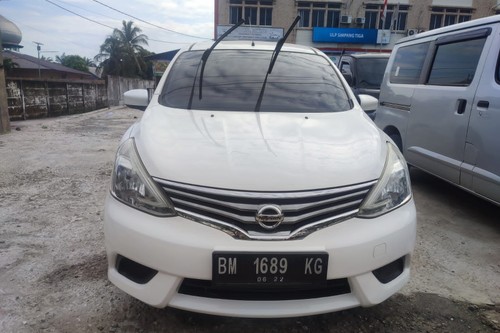 2015 Nissan Grand Livina 1.5 SV MT