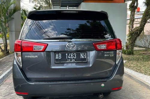 Old 2016 Toyota Kijang Innova 2.0L V AT
