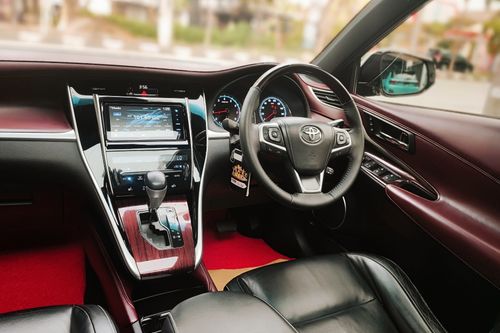 2014 Toyota Harrier XU60 SUV bekas