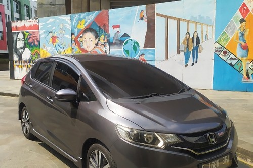 2015 Honda Jazz RS CVT bekas