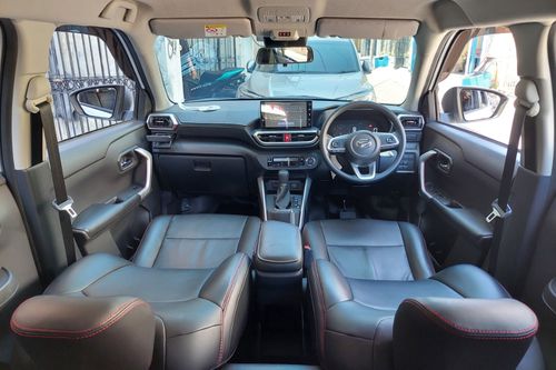 2023 Daihatsu Rocky 1.0L R TC CVT ASA bekas