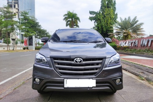 2015 Toyota Kijang Innova 2.0L G AT
