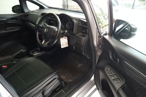 2nd Hand 2017 Honda Jazz RS CVT