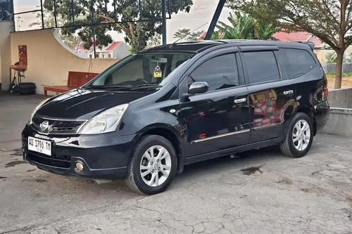 2nd Hand 2011 Nissan Grand Livina 1.5 XV MT