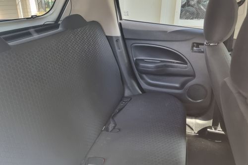 Dijual 2015 Mitsubishi Mirage GLX bekas