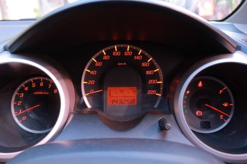 2013 Honda Jazz RS CVT bekas