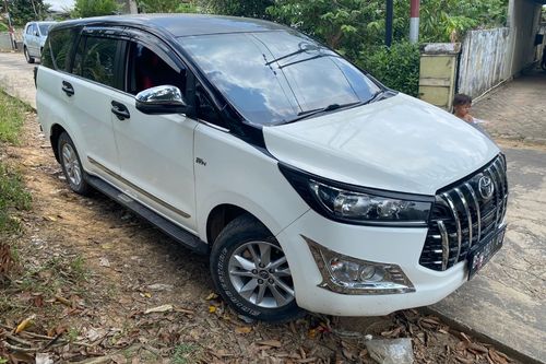 Beli mobil bekas