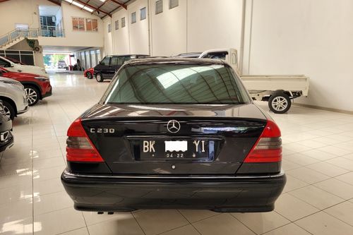 Used 2000 Mercedes Benz C-Class C 230 AT
