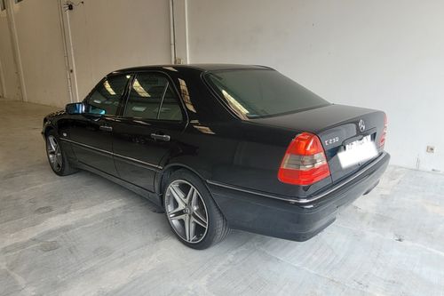 Used 2000 Mercedes Benz C-Class C 230 AT