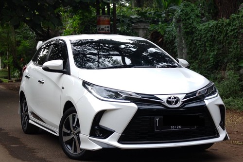 2021 Toyota Yaris 1.5 S CVT GR Sport 3 AB bekas