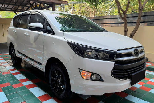 2016 Toyota Kijang Innova V A/T Diesel bekas