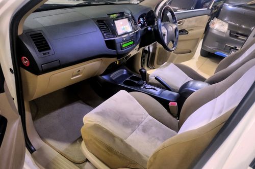 2015 Toyota Fortuner 2.5L G VNT TRD Diesel AT bekas