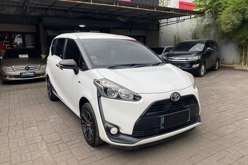 2016 Toyota Sienta E CVT bekas