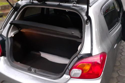 2016 Mitsubishi Mirage GLX bekas