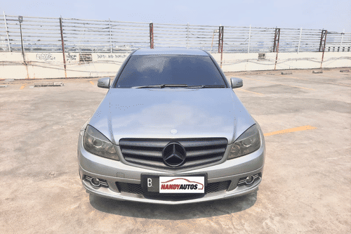 2011 Mercedes Benz C-Class Sedan C 200 bekas