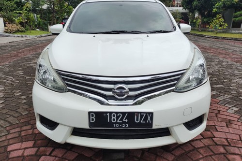 2013 Nissan Grand Livina  SV AT bekas