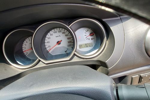 2013 Nissan Grand Livina 1.5 XV AT bekas