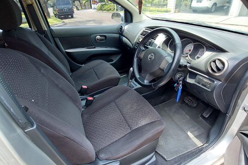 2013 Nissan Grand Livina 1.5 XV AT bekas