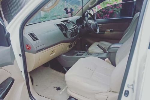 Dijual 2012 Toyota Fortuner 2.7 TRD AT bekas