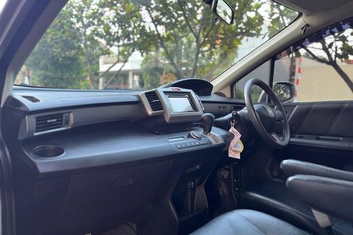 2012 Honda Freed E(PSD)A/T bekas