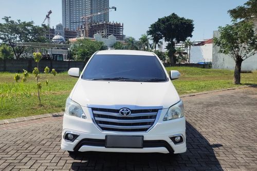 2014 Toyota Kijang Innova 2.0 V AT Bekas