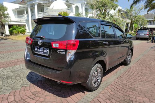 Beli mobil bekas