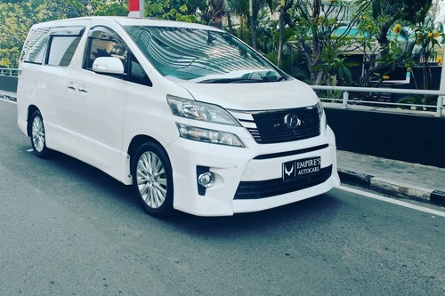 2014 Toyota Vellfire 2.4L ZG AT