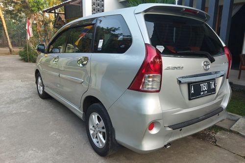Second hand 2015 Toyota Avanza Veloz 1.5L MT 