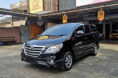 2015 Toyota Kijang Innova 2.0 G AT bekas