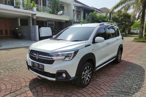 2022 Suzuki XL7 BETA A/T bekas
