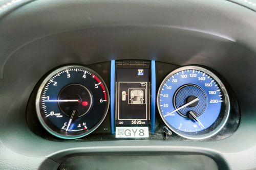 2021 Toyota Fortuner 4x2 2.8 GR Sport AT DSL bekas