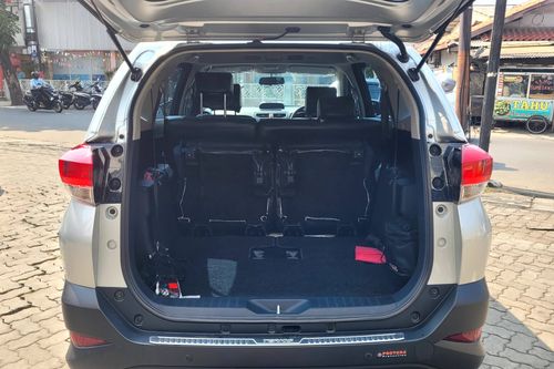 Used 2022 Daihatsu Terios X A/T Deluxe