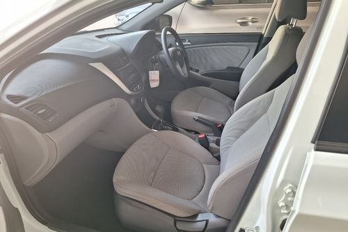 Beli mobil bekas