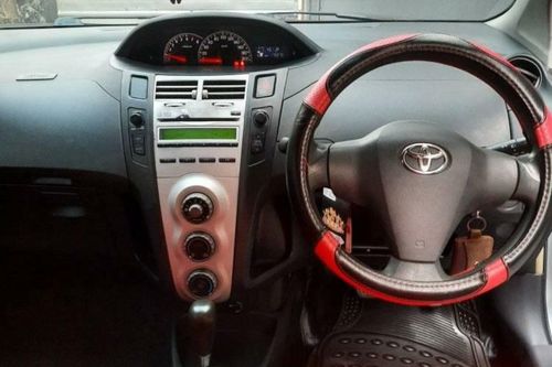 Dijual 2008 Toyota Yaris E 1.5L AT bekas