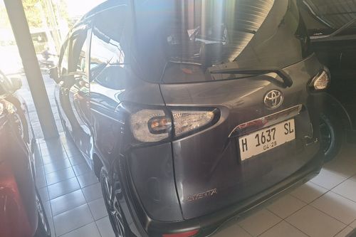 Second hand 2016 Toyota Sienta 1.5L V MT 