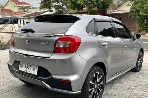 2017 Suzuki Baleno  1.6 MT