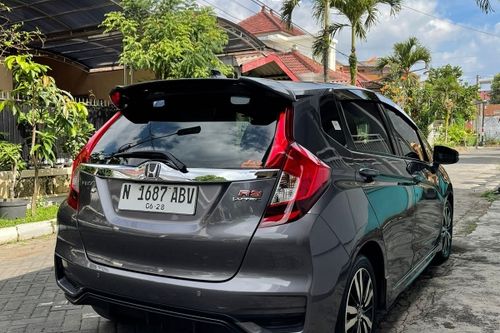 Beli mobil bekas