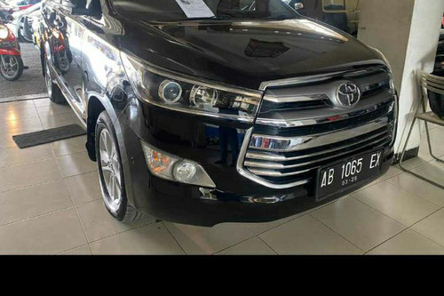 2018 Toyota Kijang Innova 2.0 V AT