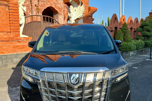 2018 Toyota Alphard  2.5 G A/T bekas