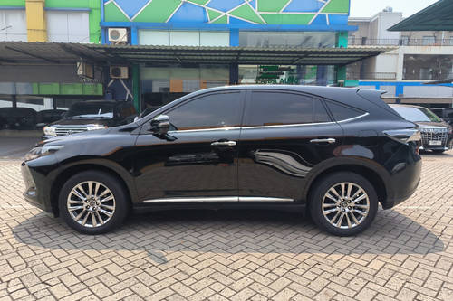 2015 Toyota Harrier 3.0 G L-Premium bekas