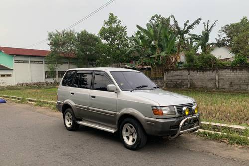 1997 Toyota Kijang Innova 1.8L LGX tua