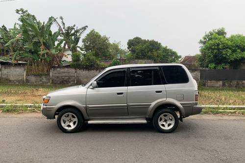 Beli mobil bekas