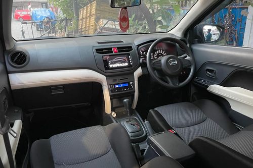 2022 Daihatsu Terios X A/T Deluxe bekas