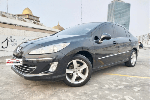 2012 Peugeot 408 4 Doors 2.0L bekas