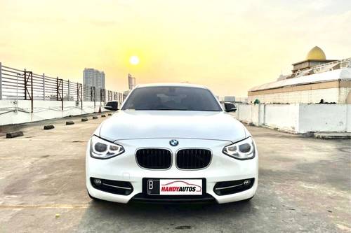 2013 BMW 1 Series  116i SPORT bekas