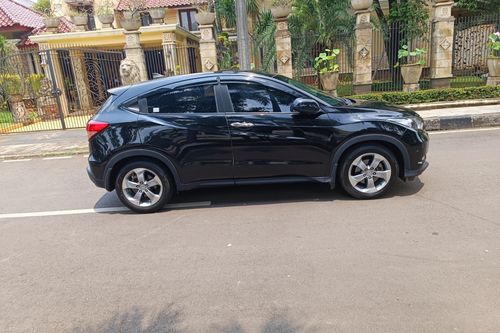 Second hand 2016 Honda HRV 1.5 E 