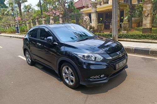 Old 2016 Honda HRV 1.5 E